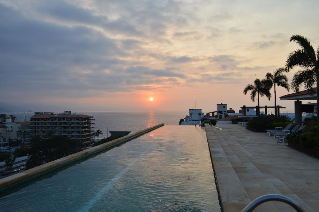 The Park 203 Vallarta Zona Romantica プエルトバラータ エクステリア 写真